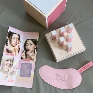MAKE UP FOR EVER x NMIXX Limited Edition PR Box Set Artist ColorGlow Balm Pouch